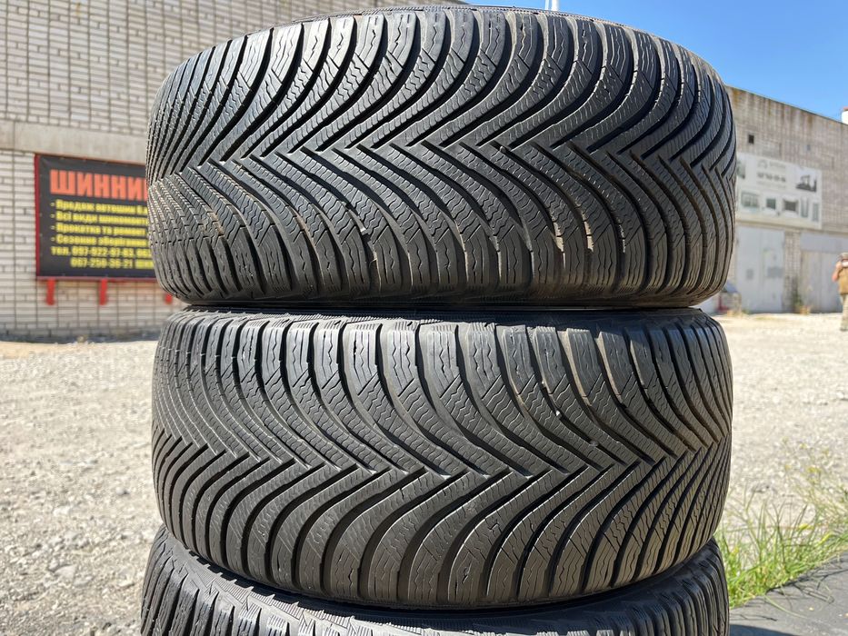 205/55 R16 Michelin 4 зимние шины
