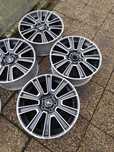 Ford Mustang oryginalne felgi 19 cali 5 sztuk
