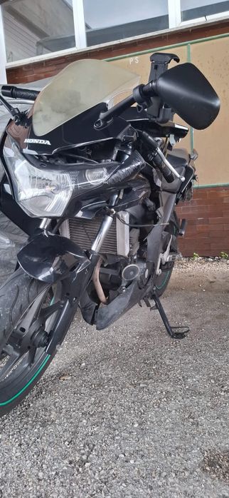 Honda CBR 125 ano 2011