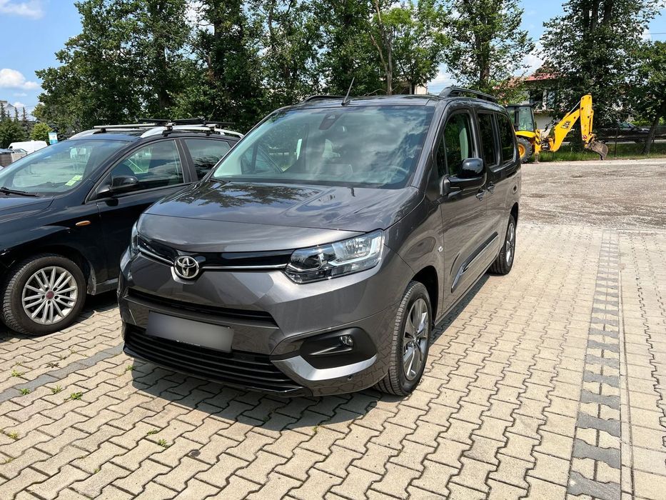 Toyota Proace City Verso Family long I wlaściciel bezwypadkowy FVat 23% salon Polska