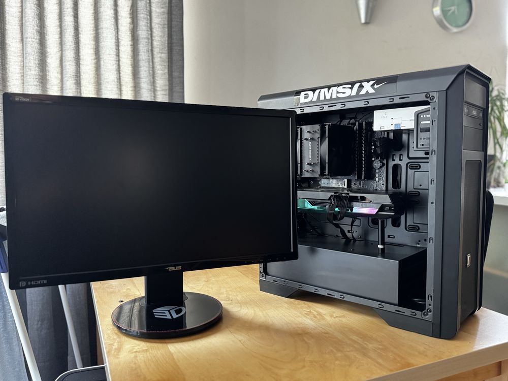 Komputer stacjonarny do gier Ryzen 7 5700x/32gbram/rtx3080 + Monitor