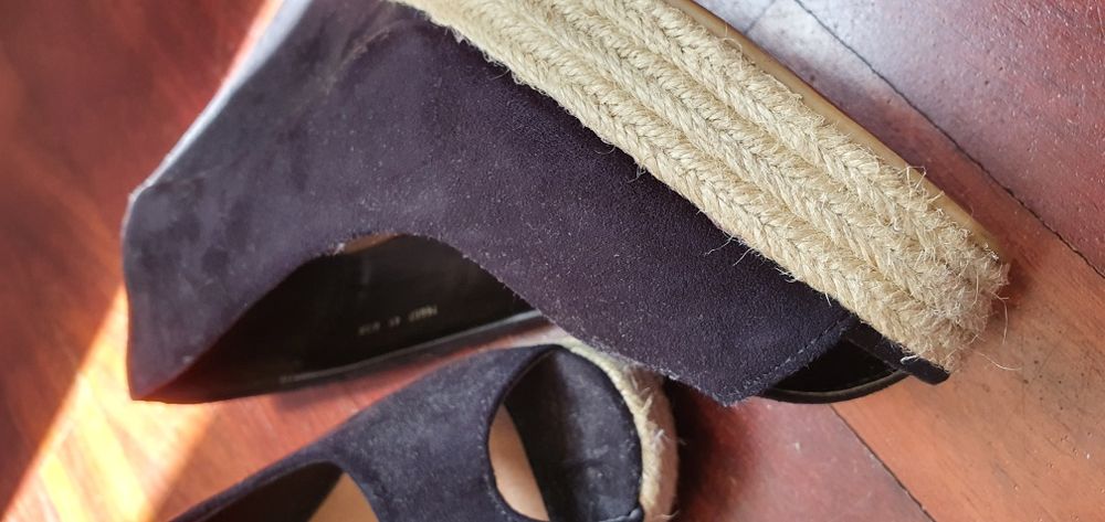 Sapatos Cunha pretos Tamanho 39 (Primark)