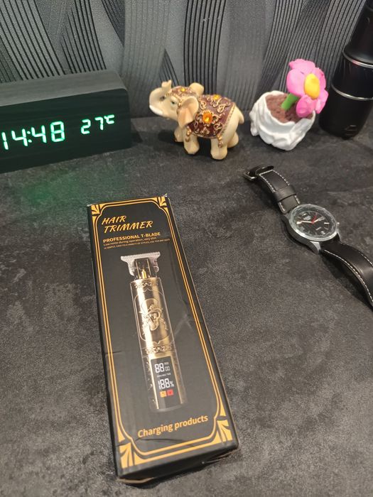 Продам триммер для бороды т-13