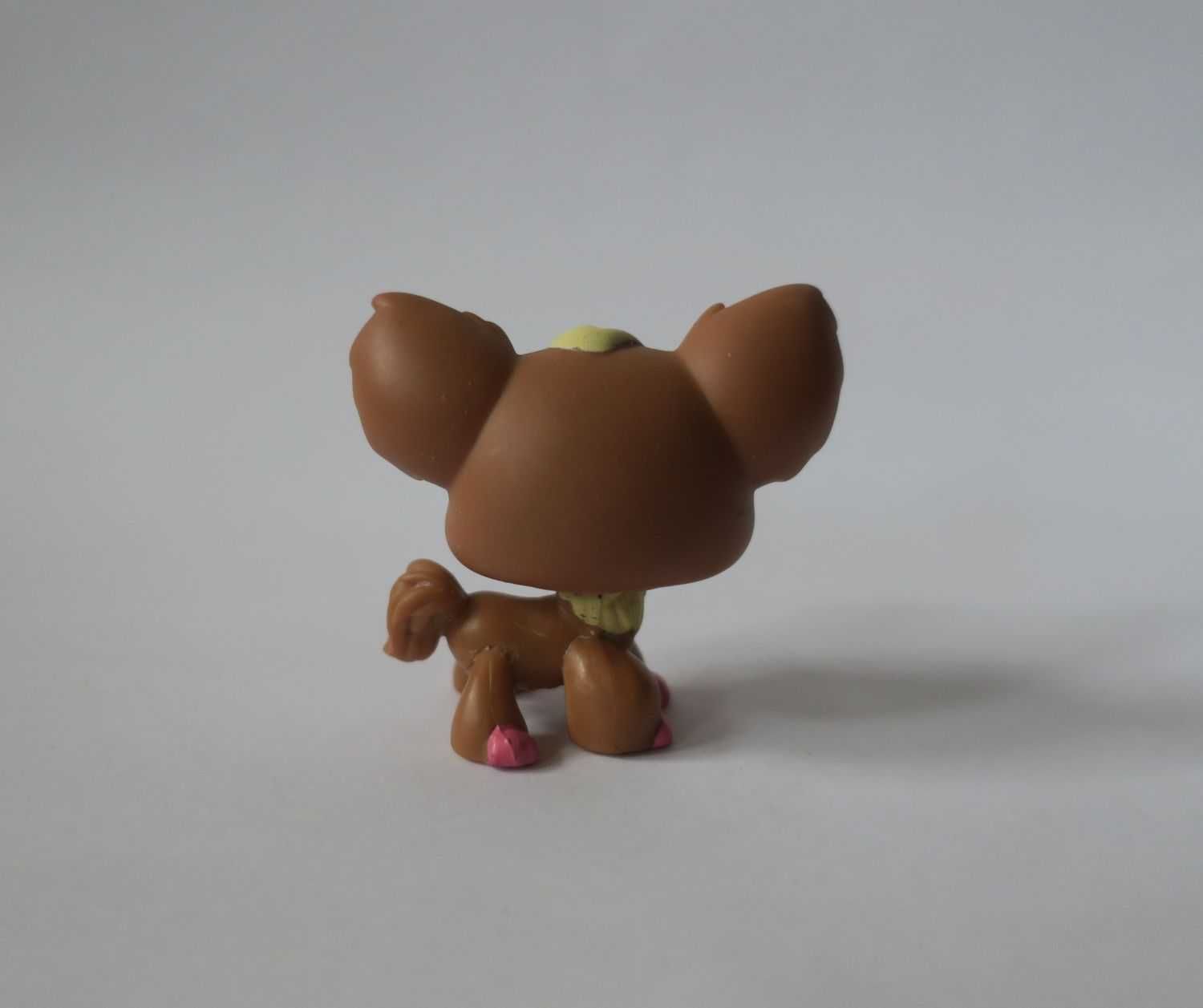 Piesek Chihuahua littlest pet shop
