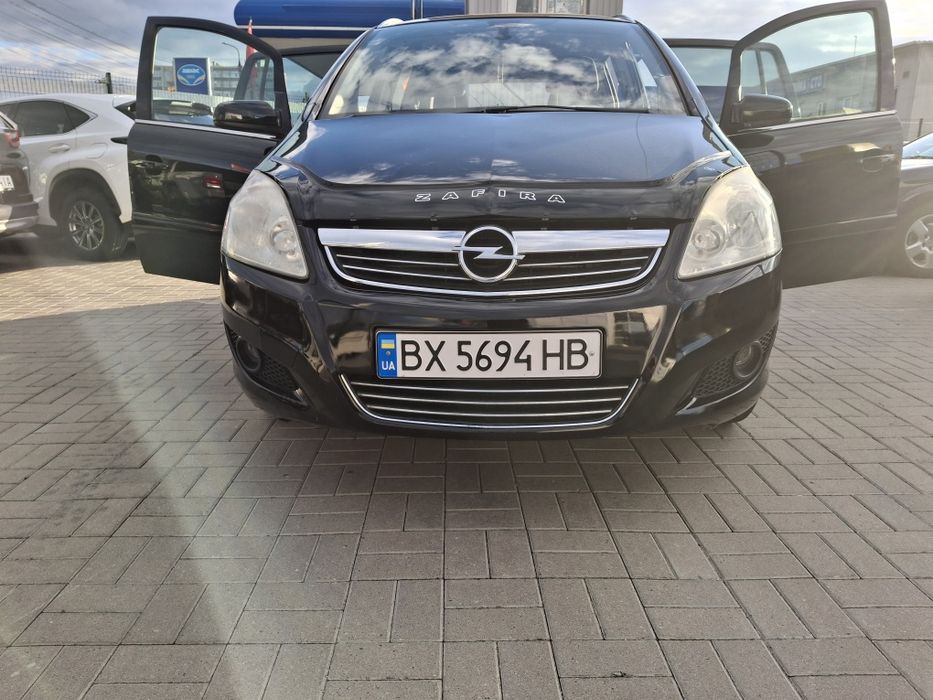 Opel zafira 1.8. 7місць