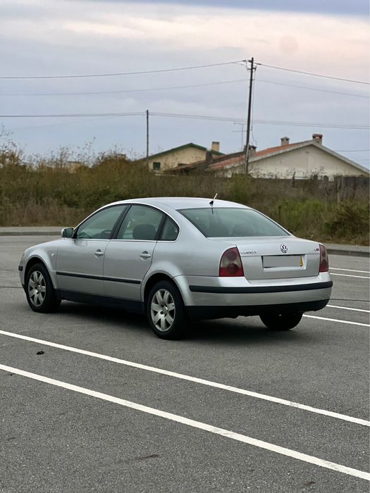 Volkswagen Passat 1.9 TDI PD 130 (257.000 Kms)