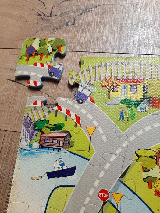 Piankowe puzzle - mata dla dzieci