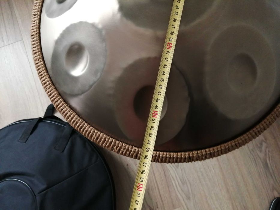 Handpan hangdrum 9-tonowy 22" z pokrowcem i statywem
