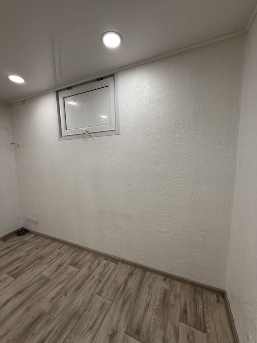 Продам 2-кімнатну квартиру-студію з євроремонтом Автовокзал Кривий Ріг