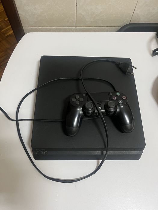 Ps4 slim 1 tb com comando de ps4 original