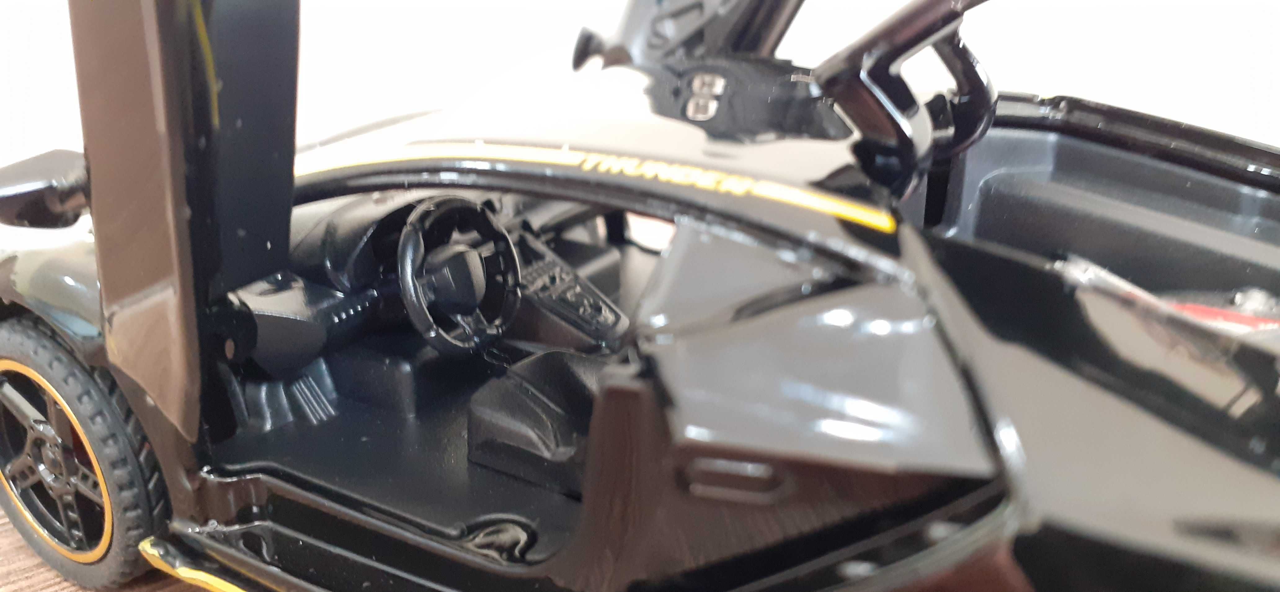 Lamborghini LP770-4 1:32, napęd, światła, dźwięk