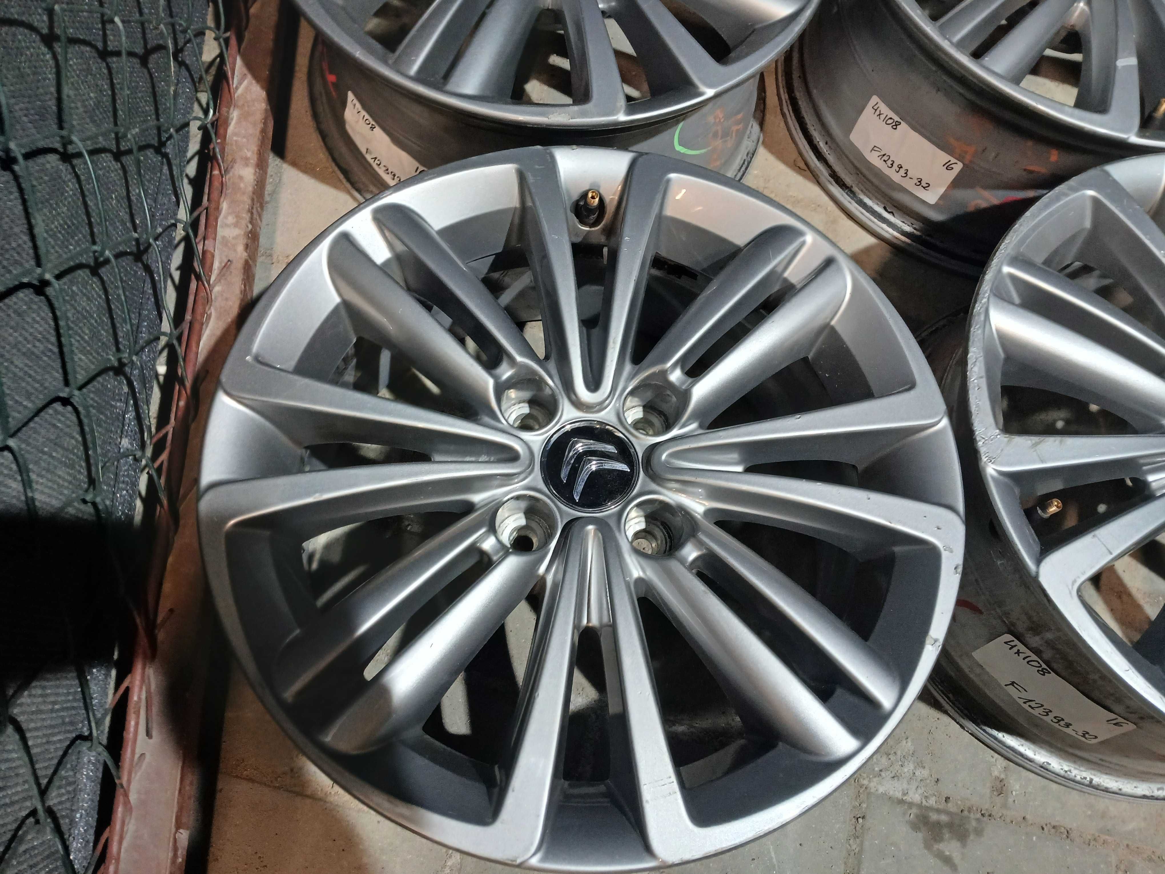 4x felgi 16 4x108 Citroen C3 C4 Picasso Berlingo Aircross Cactus Peuge