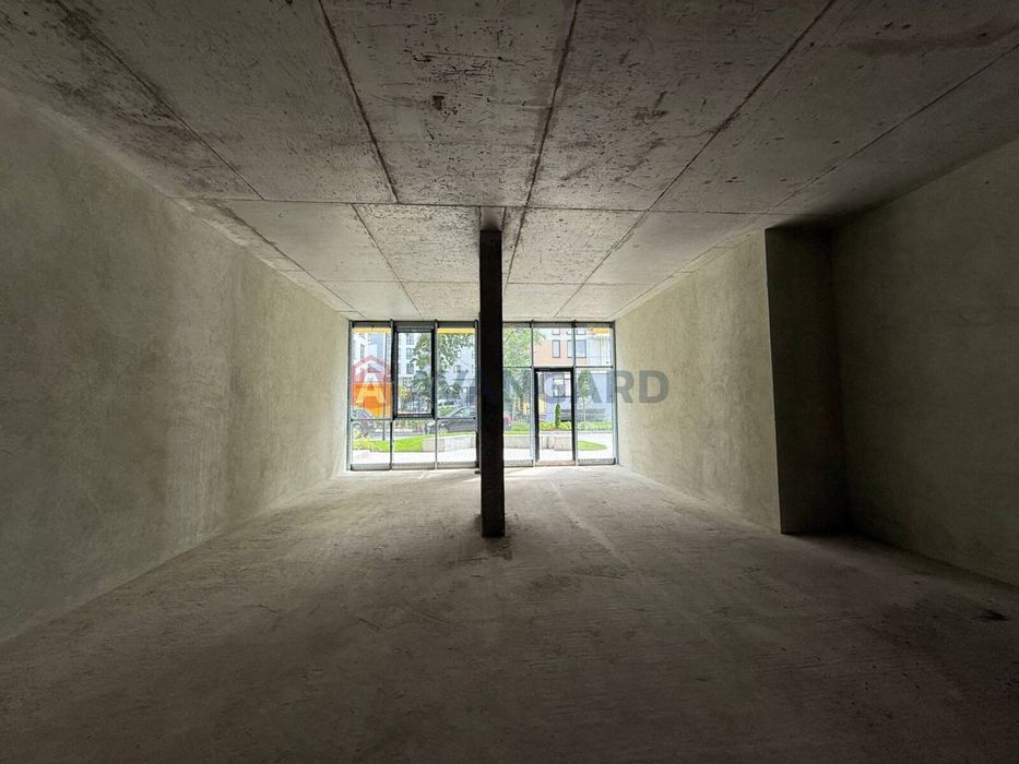 Оренда комерції 84 м2 в Аурум Санрайз на Пимоненка / фасадне