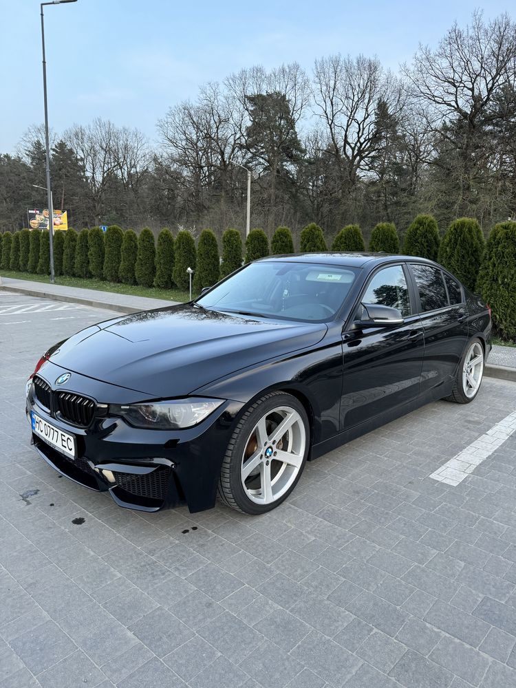 Бмв ф30 / BMW f30 328i 2013 року