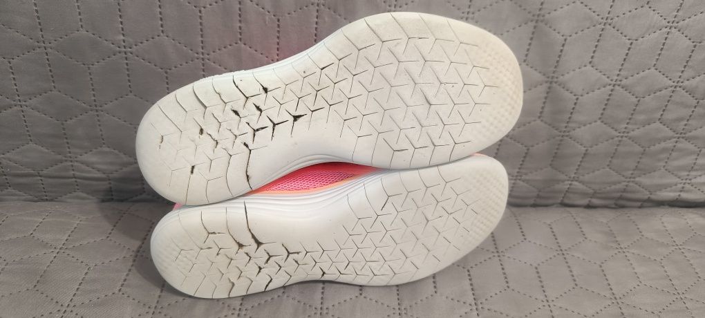 Кросівки NIKE FREE RN DISTANCE 2, 40 р., 25,5 см.