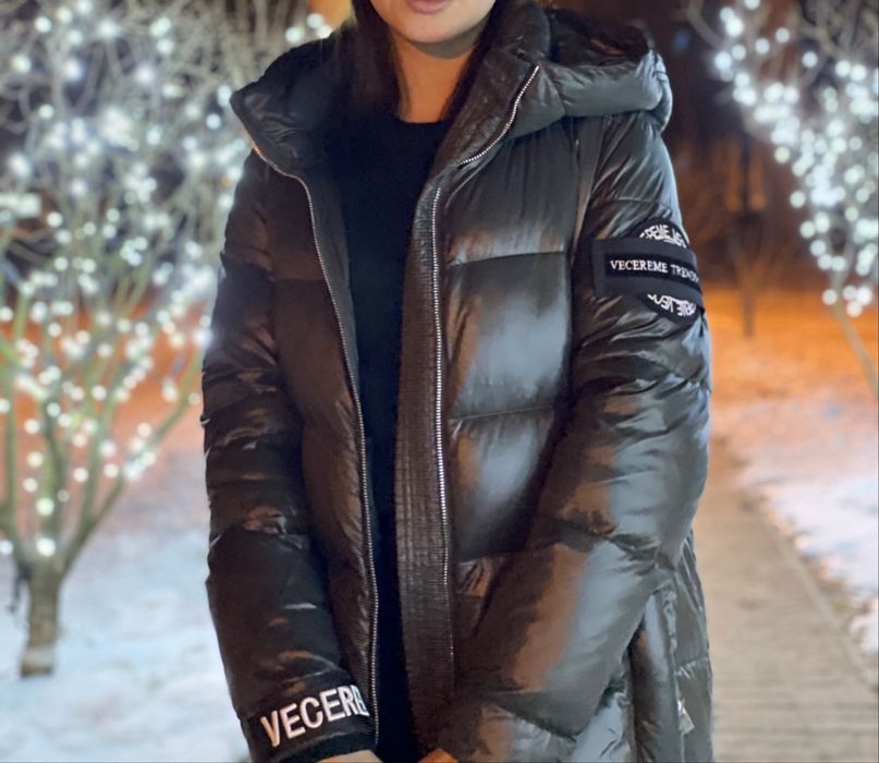 Зимова довга курточка хакі в ідеальному стані