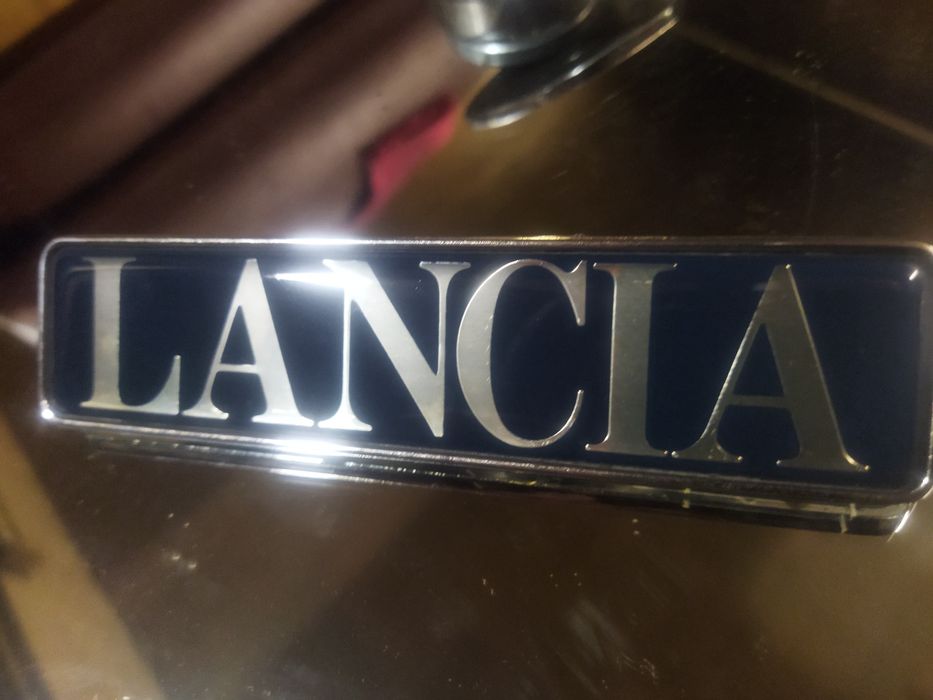 Эмблемы на Лянча тема v6