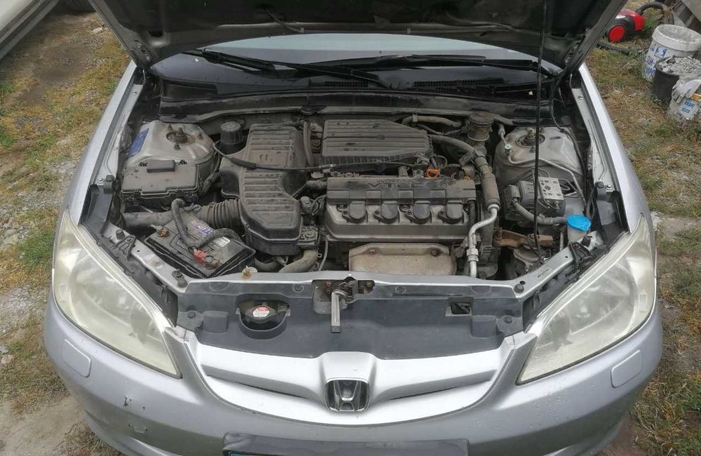 Honda Civic 2005 автомат