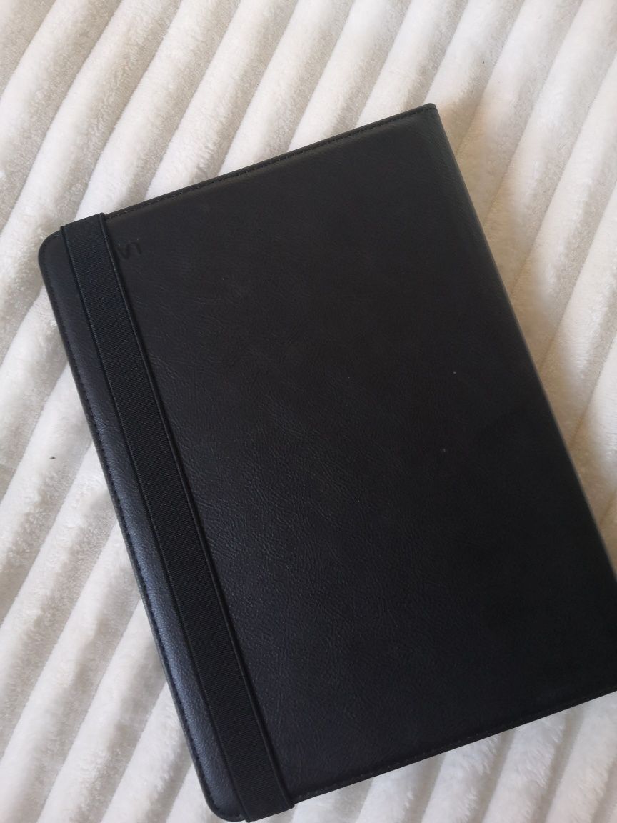 Etui na tablet 10-11 cali z funkcją stojaka Lab31