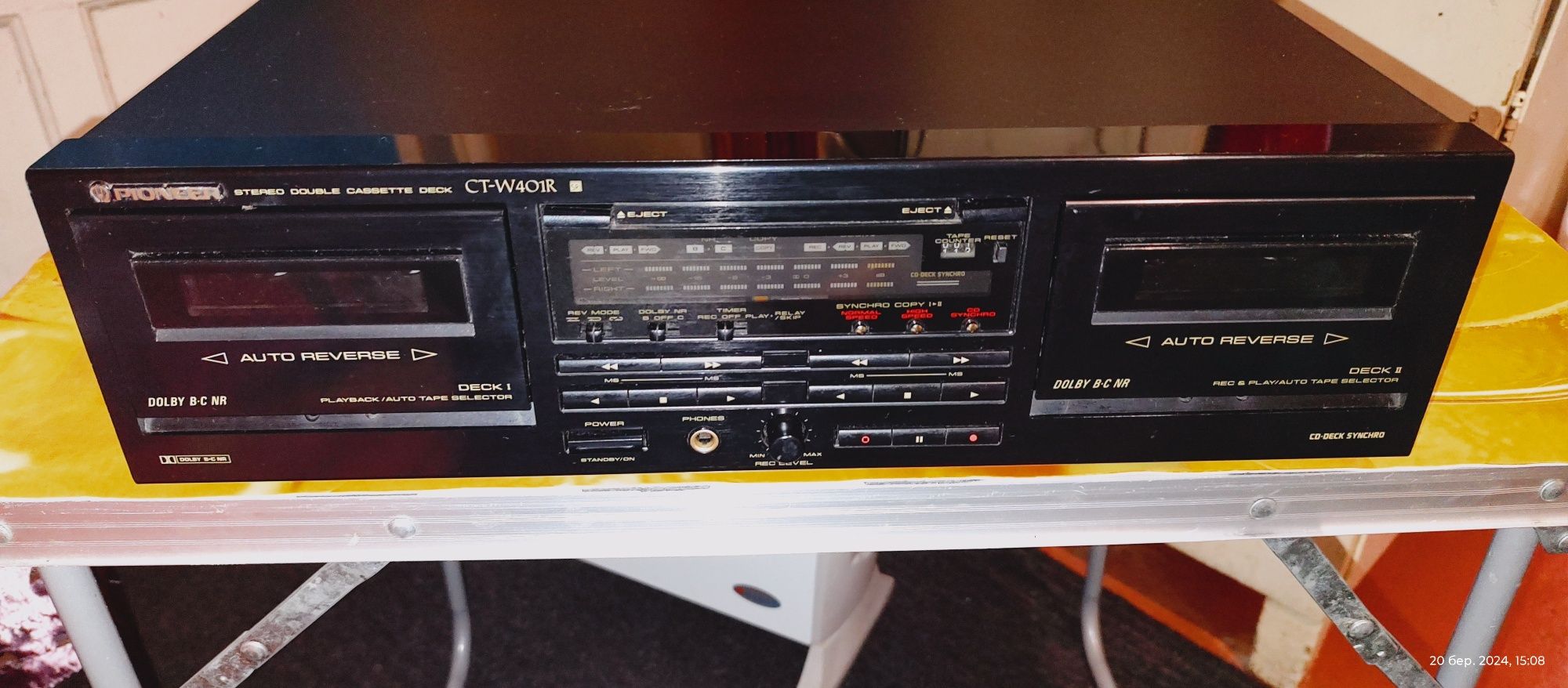 Кассетная дека Pioneer CT-W401R