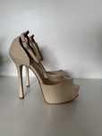 Sapatos de salto alto 37 - Novos