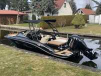 2018 Sea Ray 190 Spx Outboard Black Beauty