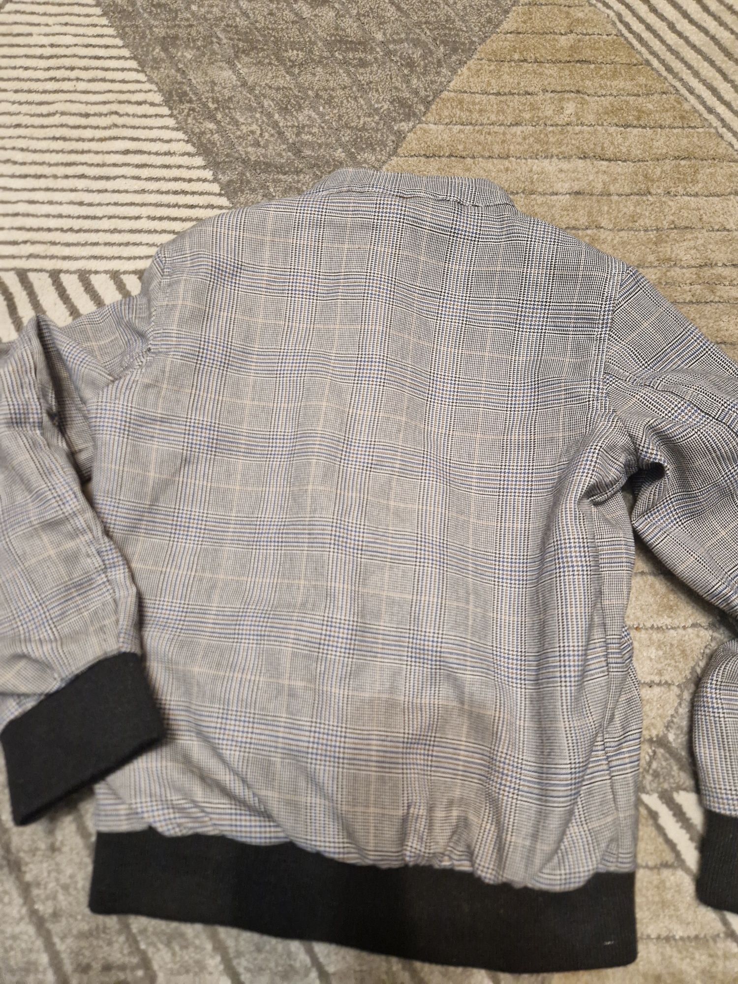 Lekka kurtka elegancka  dla chłopca 116