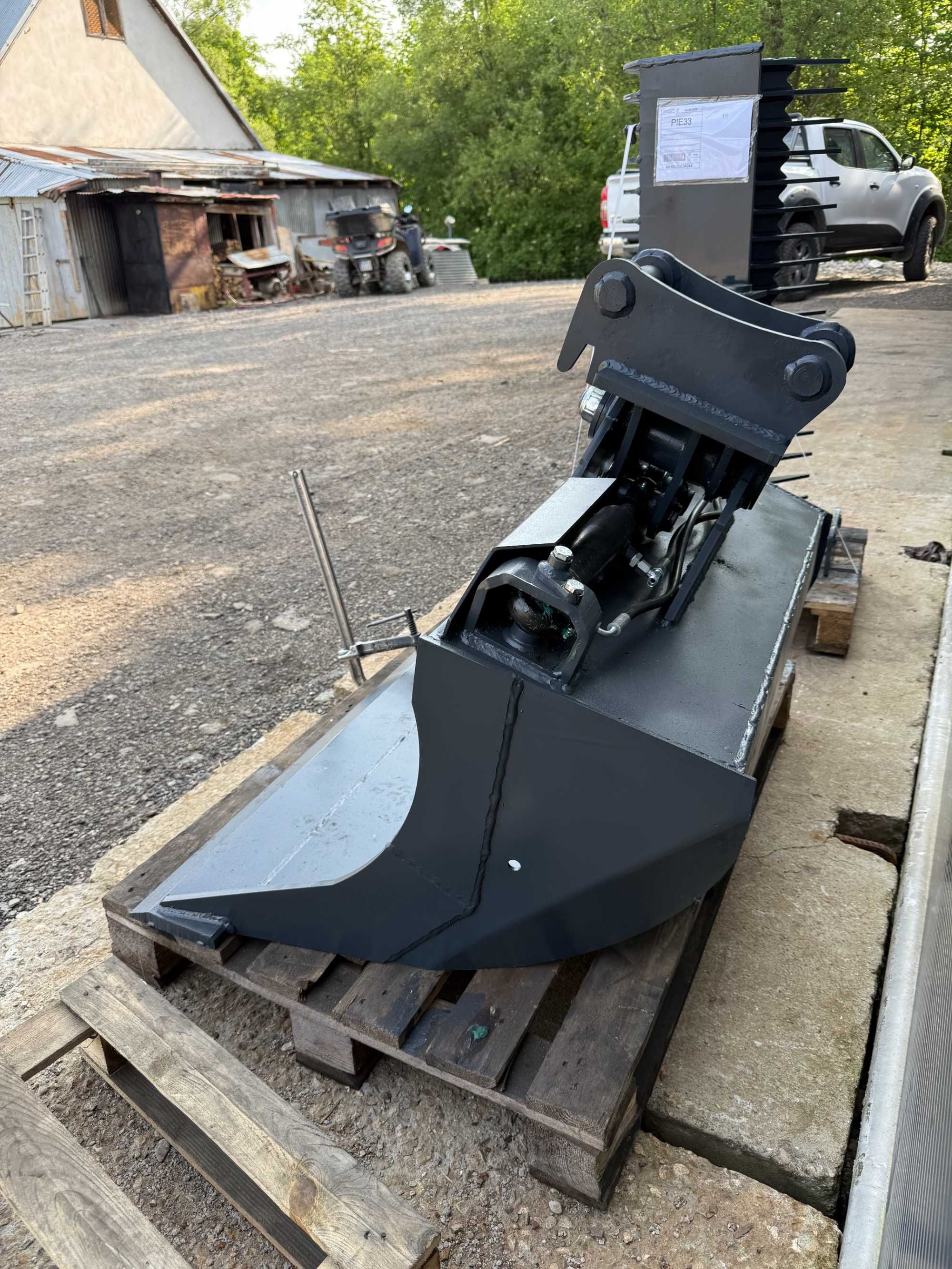 Łyżka skarpowa hydrauliczna SKANDYNAWSKA 120cm 5-8t