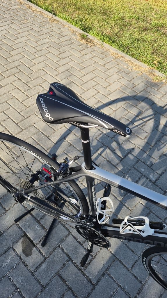 Bicicleta estrada Cannondale Synapse Carbon 105