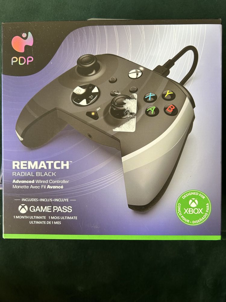 Sprzedam Nowego Pada do XBoX X/S plus gratis FIFA 2022 xbox series x