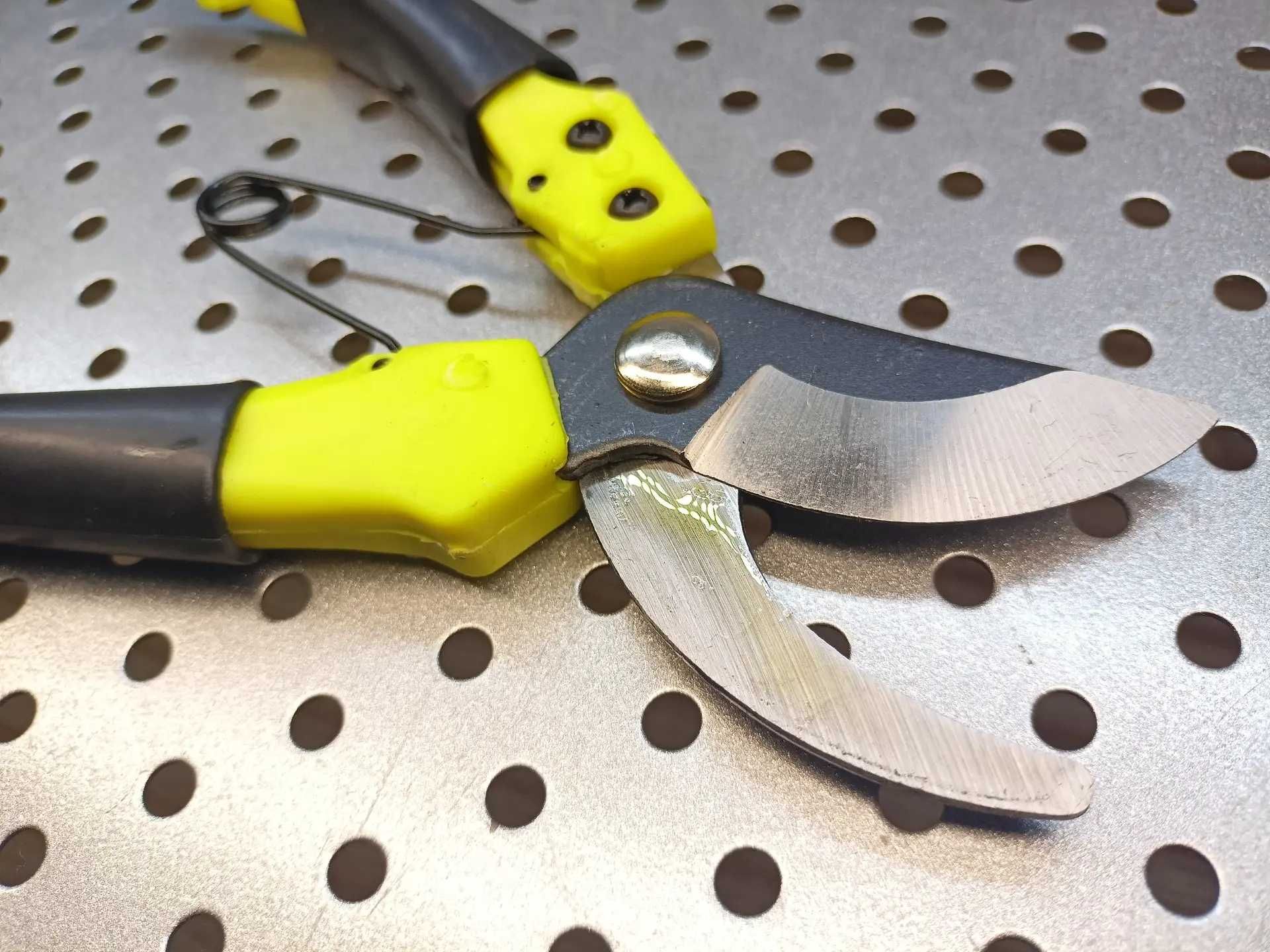 Sekator ogrodniczy plastikowa rączka 200mm Geko Sekator do ogrodu