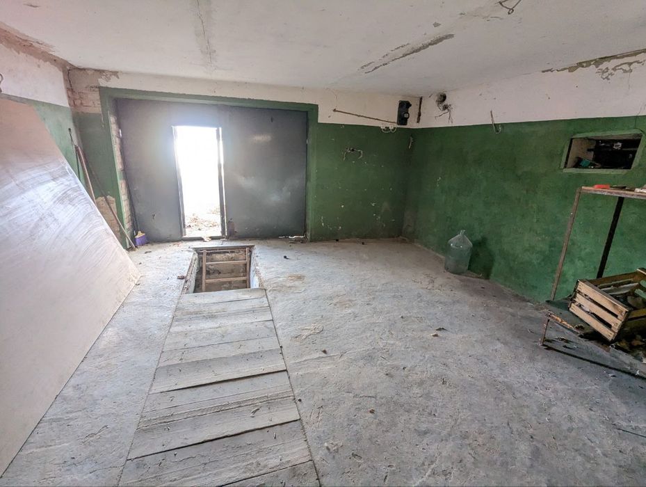 Продам гараж з ямою