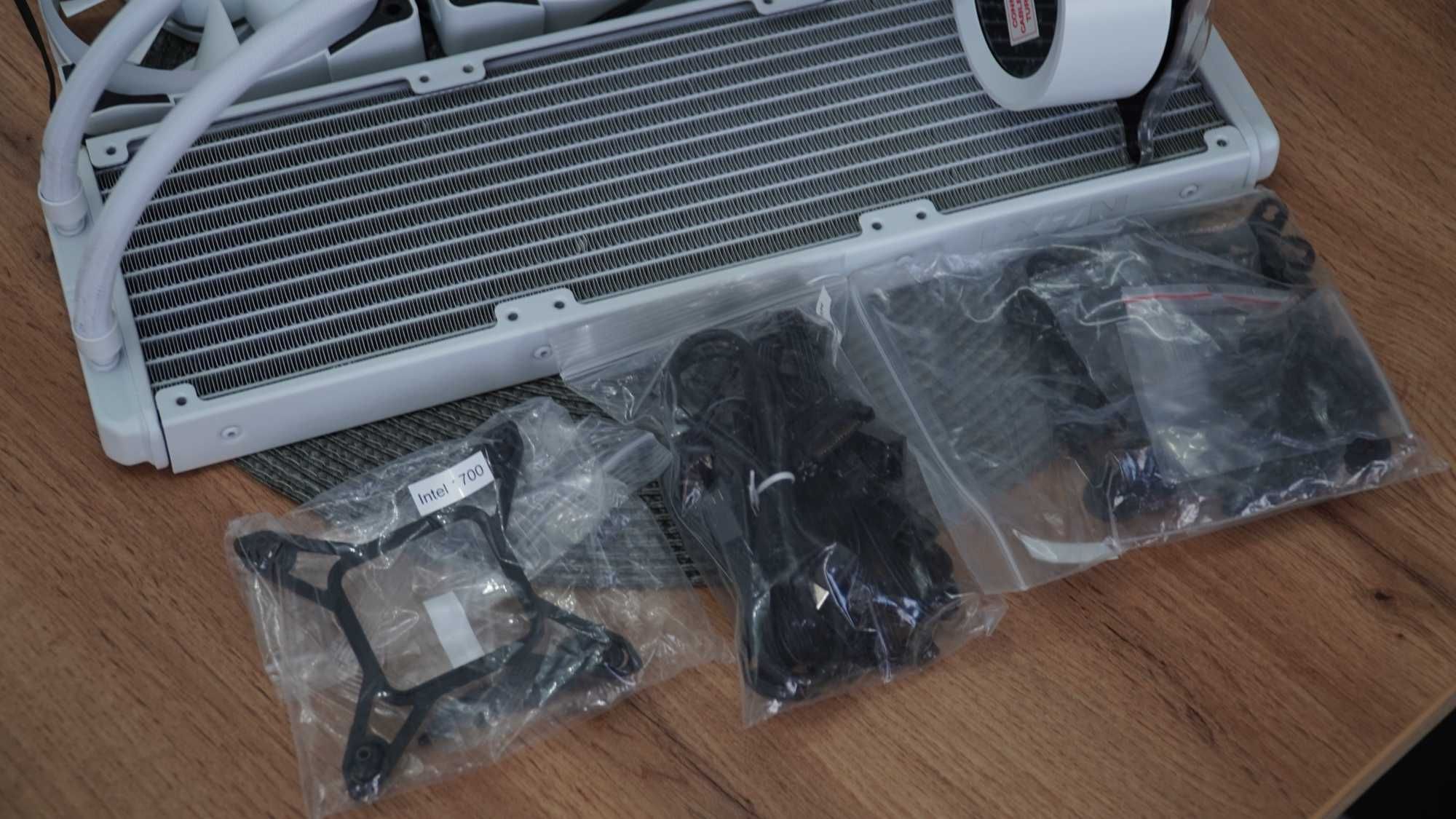 Sprzedam zadbane chłodzenie wodne Nzxt Kraken Z73 RGB Białe