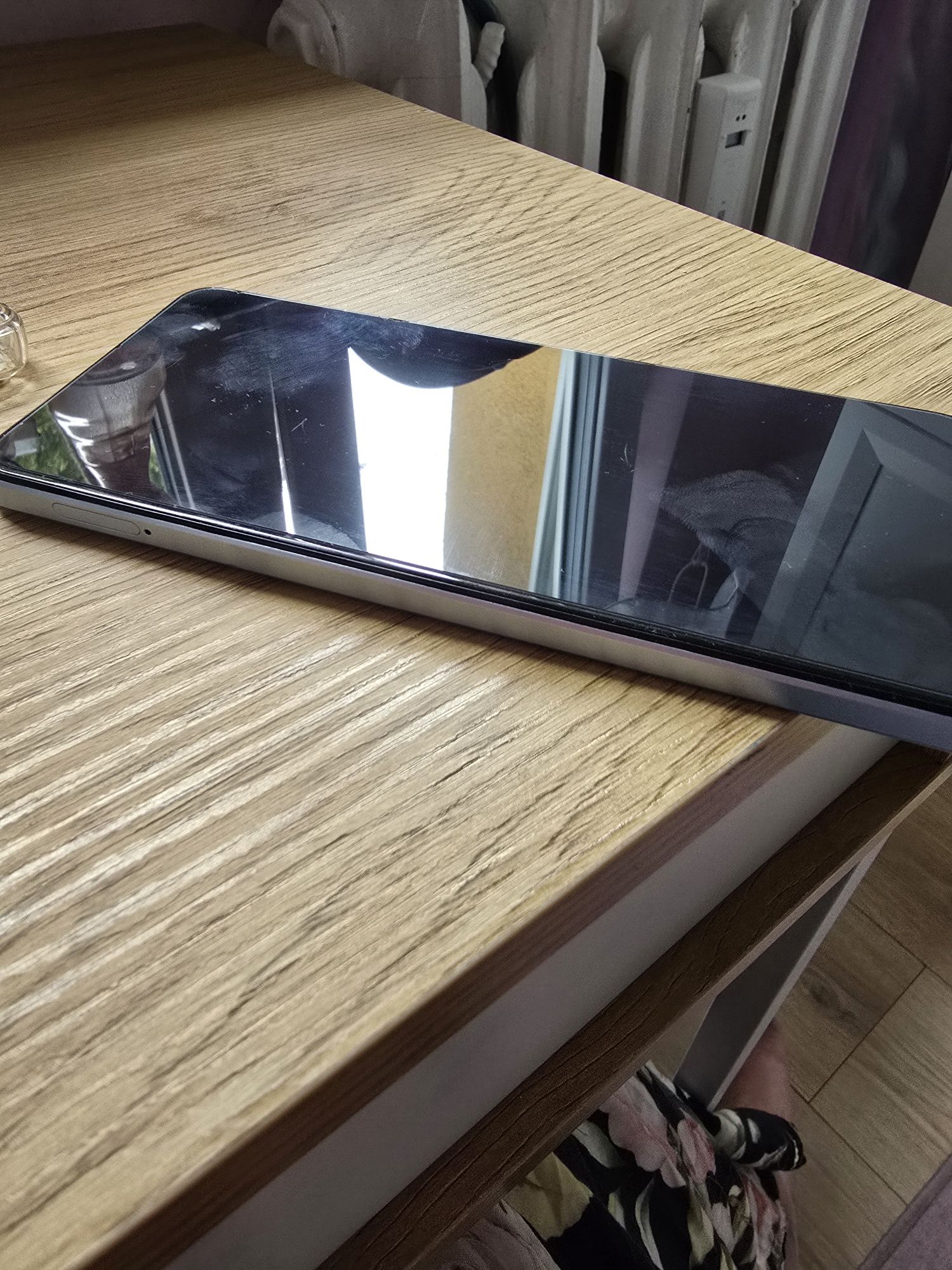 Oppo A60 stan bardzo dobry