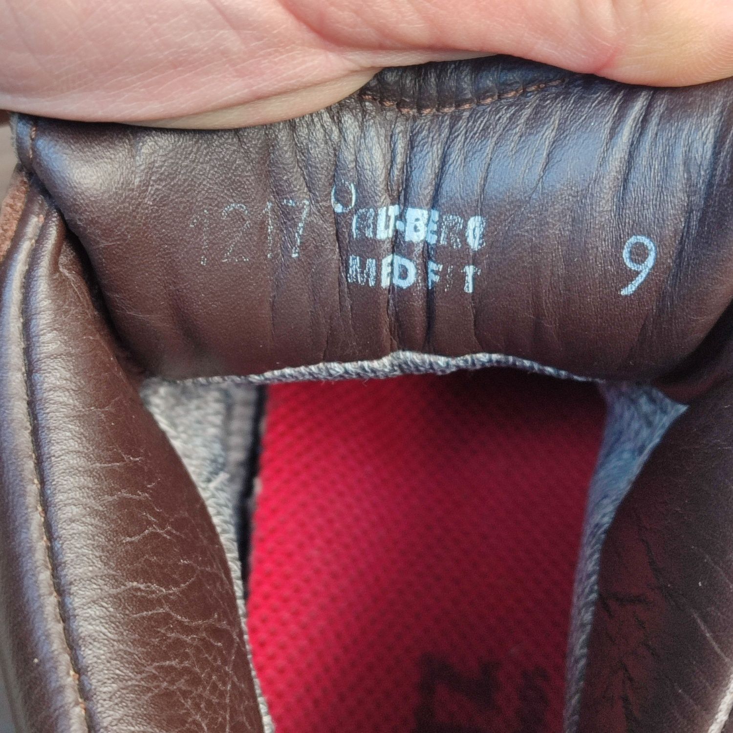 Altberg  gore-tex оригінал