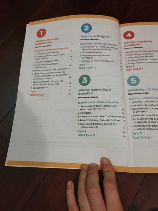 Livro "Exercícios de Matemática" 8° ano
