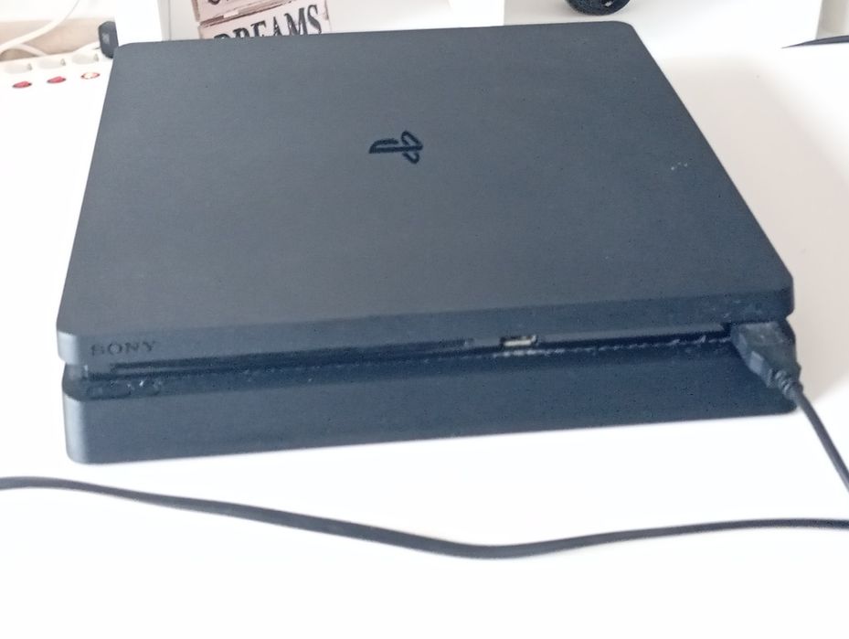Vendo PlayStation 4