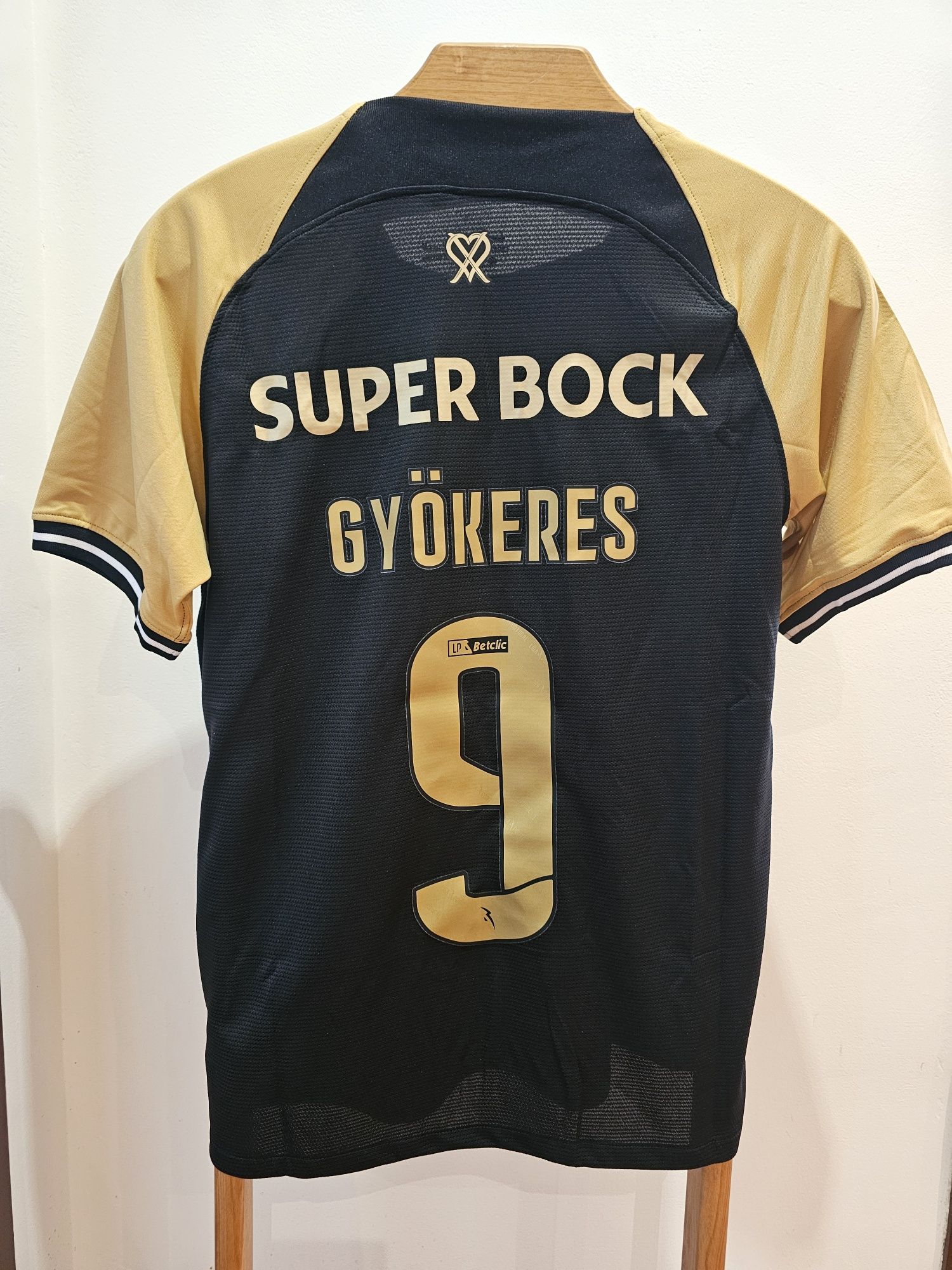 Camisola Sporting Gyokeres