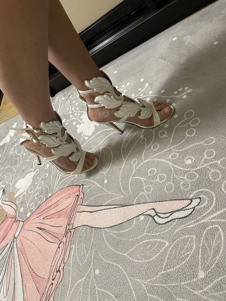 Босоножки Zanotti