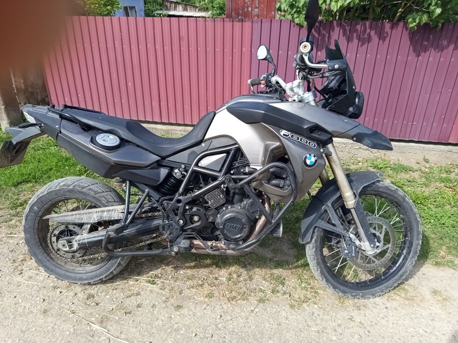 Продається хороший апарат bmw gs800f