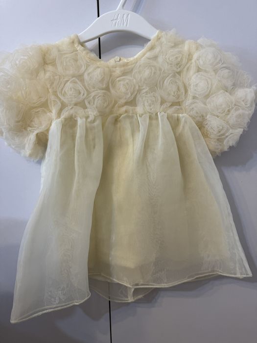 Святкова сукня для дівчинки