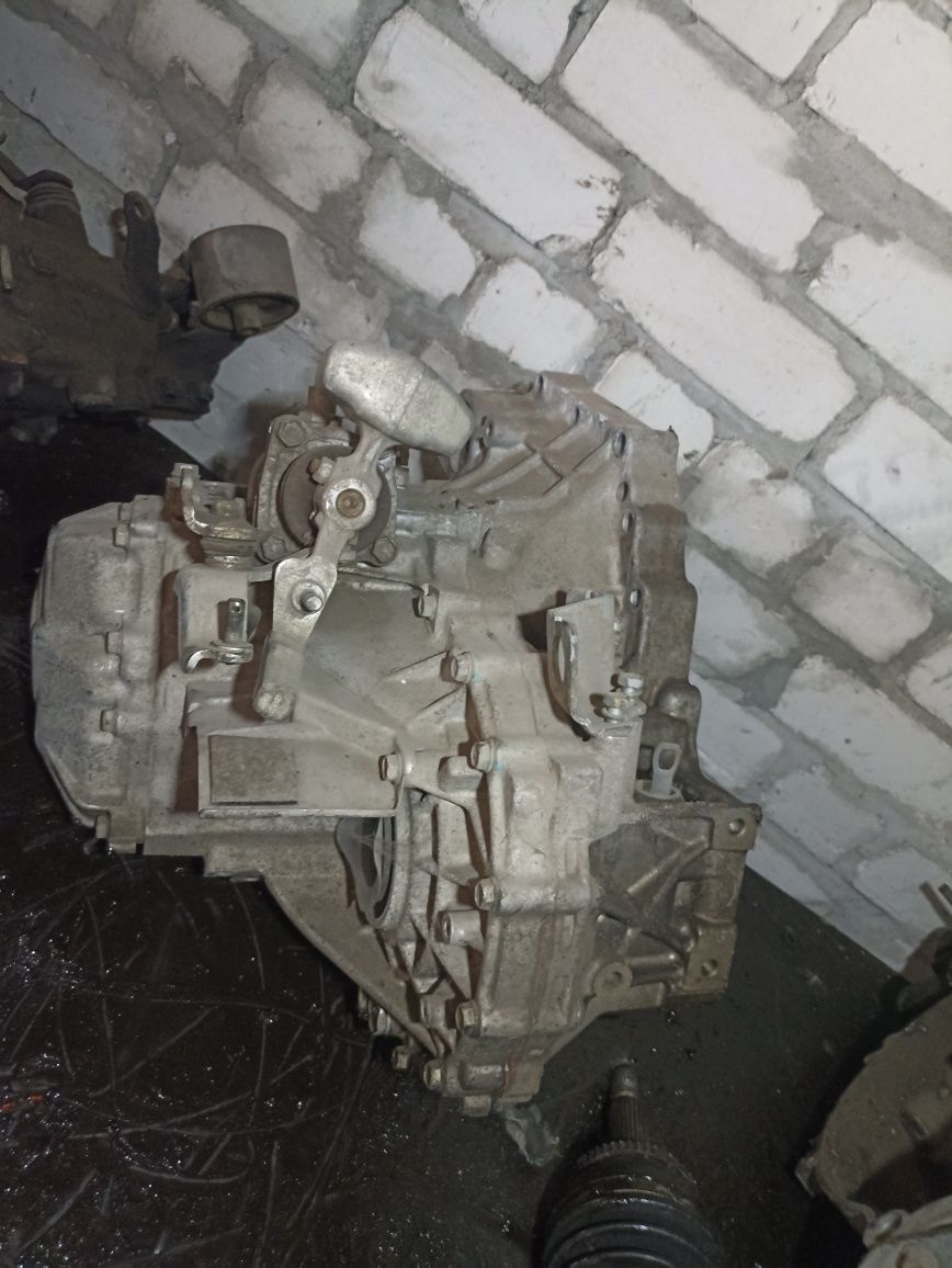 Toyota Camry40 2.4 Коробка передач механическая, механічна