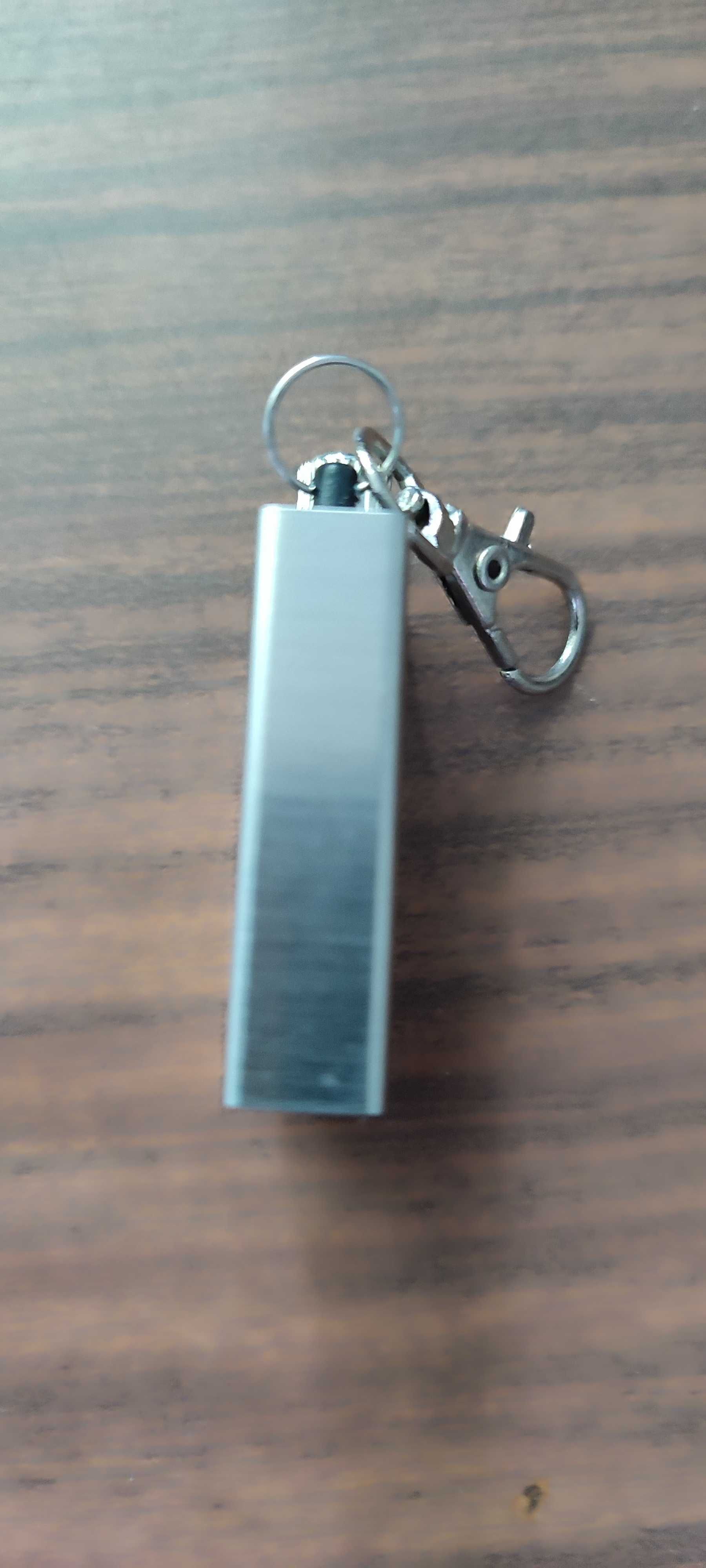 Zippo бензиновая зажигалка брелок