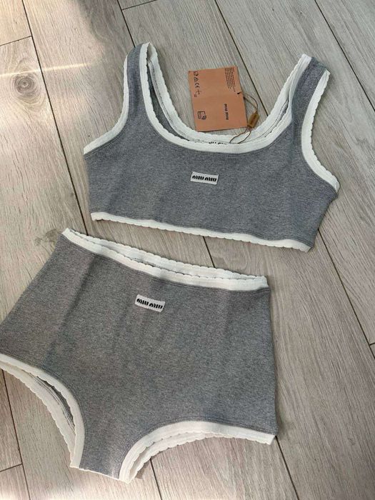 Komplet top szorty miu miu
