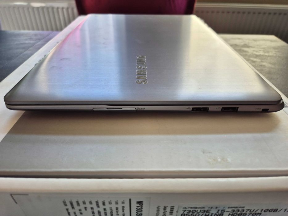 Laptop Ultrabook Samsung NP730U3E 13,3" Intel i5 10GB RAM 250GB SSD