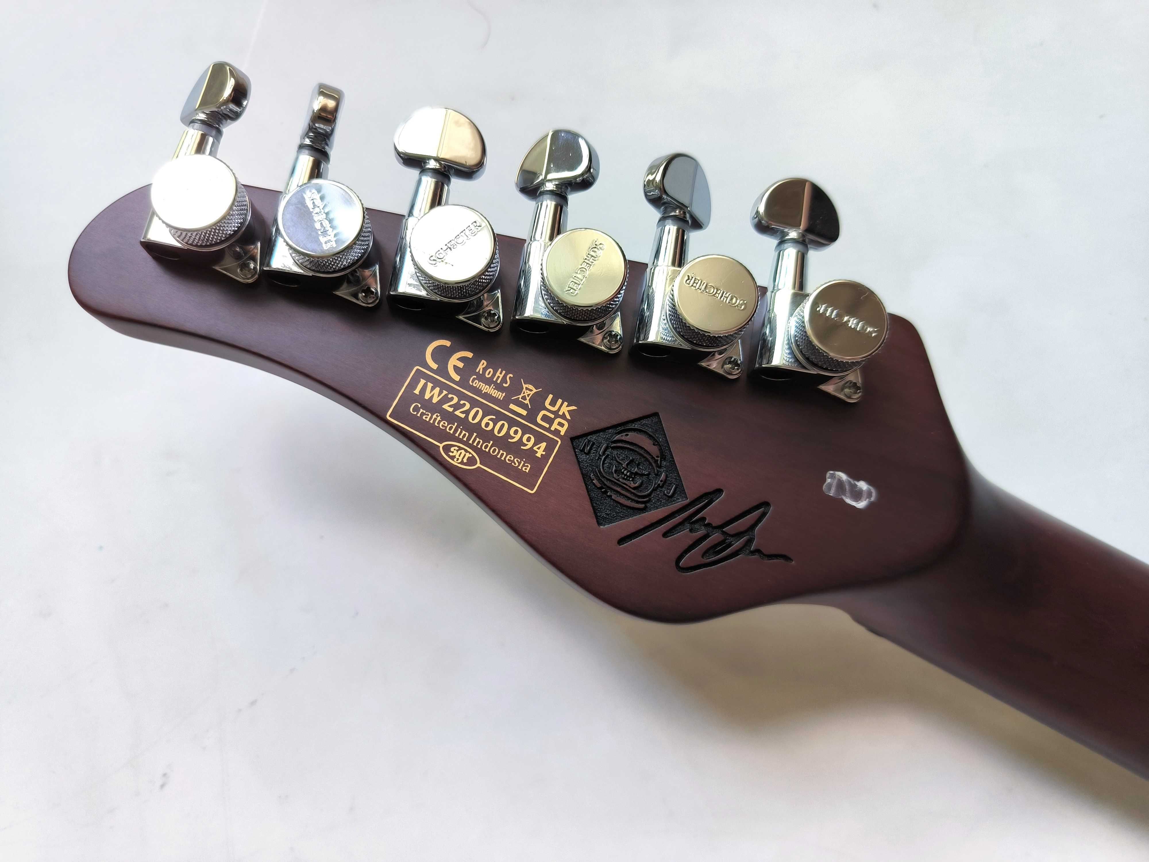 УЦІНКА -25%! Новий Schecter Nick JohnstonTraditional '2023 Atomic Snow