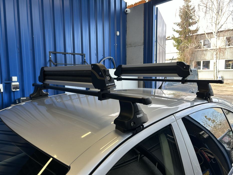 Bagaznik uchwyt na narty