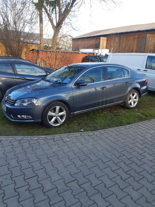 Drzwi VW Passat B7 LK7X ladne w kolor kompletne