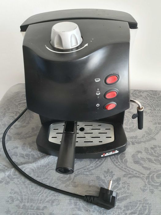 Кофеварка рожковая Keiros home