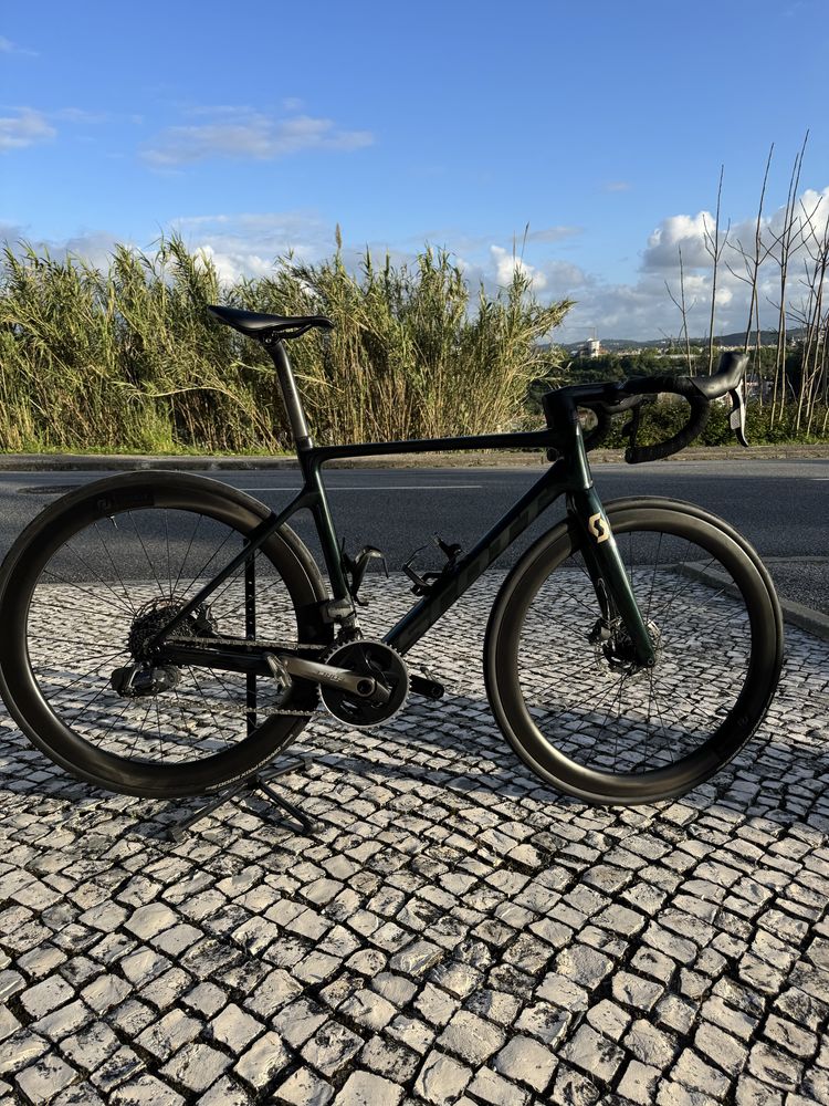 Scott Addict RC - Sram Force AXS 12v